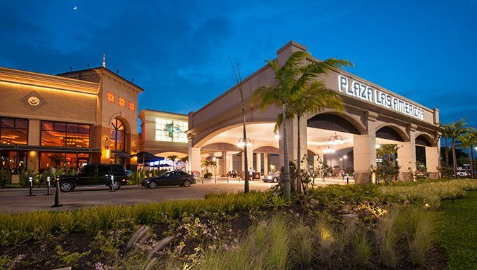 VIVIENDA SE TRASLADA A PLAZA LAS AMÉRICAS PARA ORIENTAR SOBRE FONDOS CDBG-DR