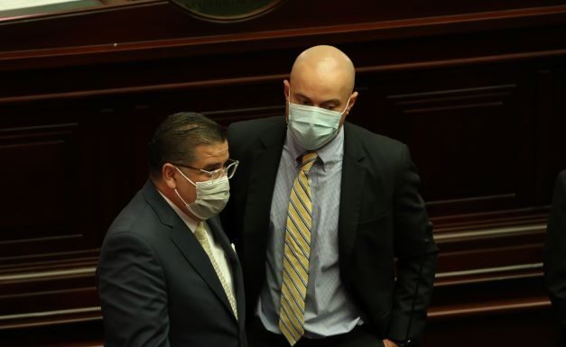 CÁMARA DE REPRESENTANTES INVESTIGARÁ EL DESEMPEÑO DE LOS CABILDEROS DE LA ESTADIDAD