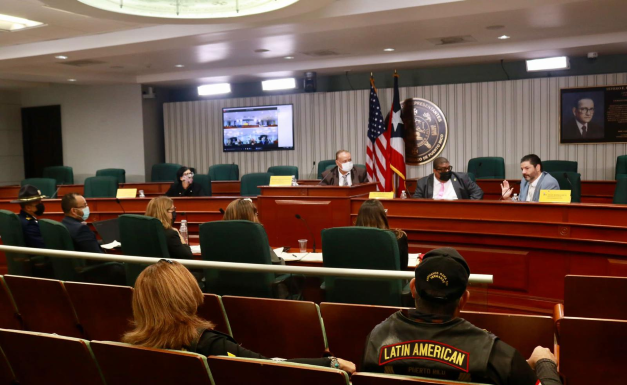 BUSCAN REGULAR LAS CORRIDAS EN LAS VÍAS PÚBLICAS DEL PAÍS