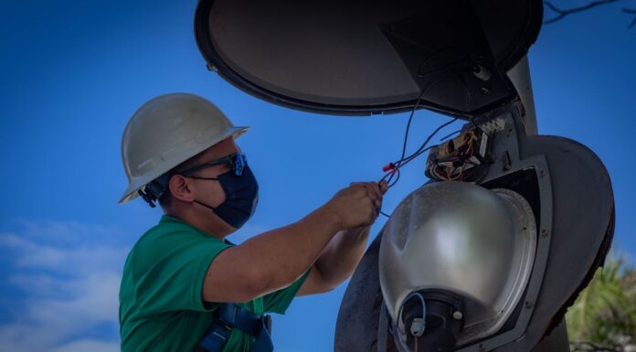 COMIENZA PROYECTO DE LUMINARIAS EN LA ISLETA DE SAN JUAN