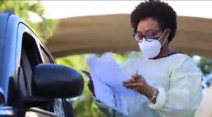 Feria de vacunación contra el COVID-19 en el Viejo San Juan