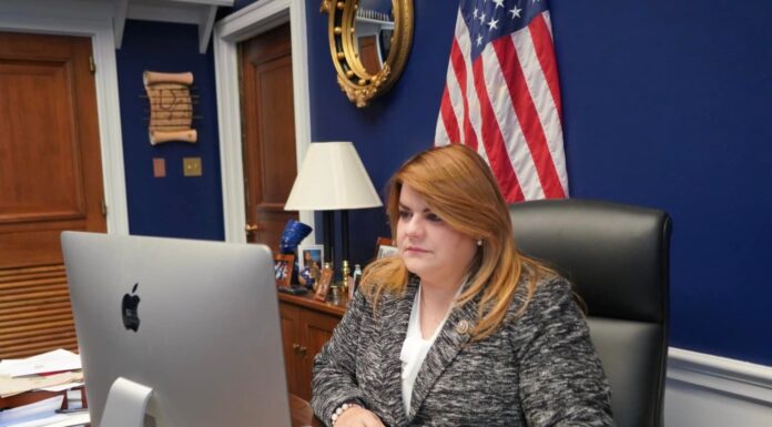 Jenniffer González anuncia $121 millones en fondos federales para la reconstrucción, recreación y salud
