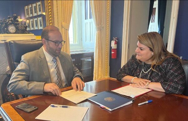 JGO PIDE AL PRESIDENTE DEL COMITÉ DE MEDIOS Y ARBITRIOS APRUEBEN MEDIDA PARA EXTENDER A PR EL SSI