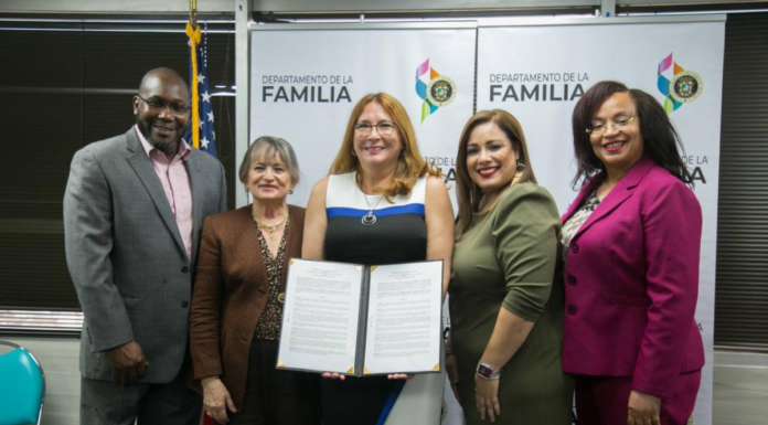 DEPARTAMENTO DE LA FAMILIA OTORGARÁ $2.5 MILLONES ANUALES EN BECAS PARA ESTUDIANTES DE TRABAJO SOCIAL