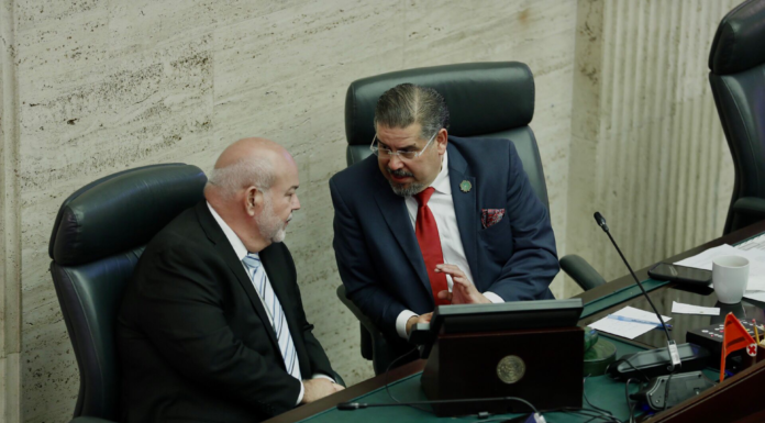 CÁMARA REQUIERE AL GOBERNADOR QUE EXIJA A LA JSF GARANTIZAR EL PAGO DE PENSIONES DE JUBILADOS DE LA AEE