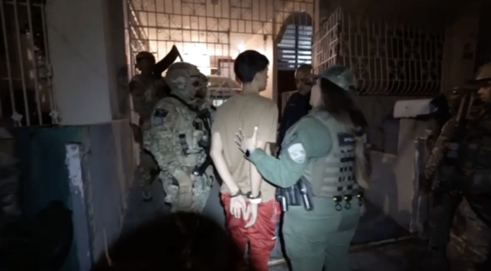 ARRESTAN A PRESUNTOS MIEMBROS DE GANGA DE RESIDENCIAL MONTELLANO EN CAYEY