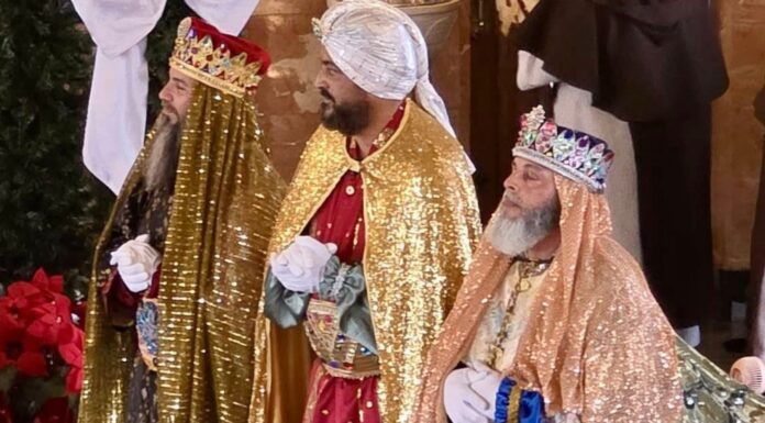 LA MAGIA DE LOS REYES MAGOS ILUMINA A CIALES