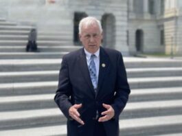 CONGRESISTA IMPULSA MEDIDA PARA RECONOCER INDEPENDENCIA DE PUERTO RICO