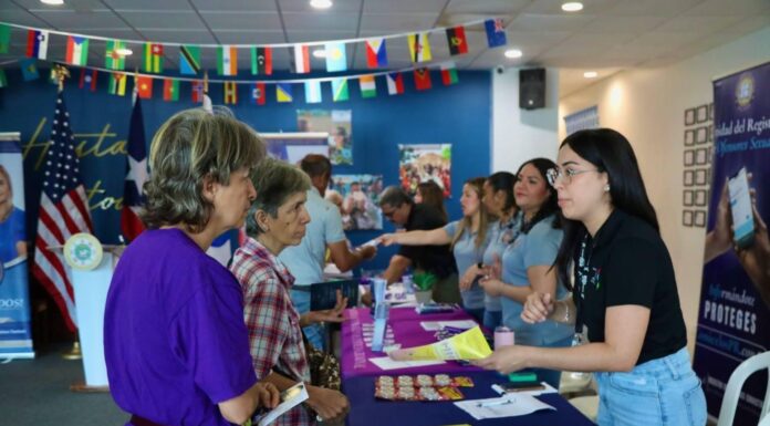 REALIZAN FERIA DE SERVICIOS PARA ADULTOS MAYORES EN TRUJILLO ALTO