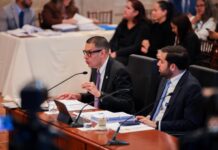 SENADO EXAMINA CAMBIOS AL MARCO DE PERMISOS