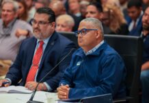 PIDEN RENUNCIA DEL PRESIDENTE EJECUTIVO DE LA AAA