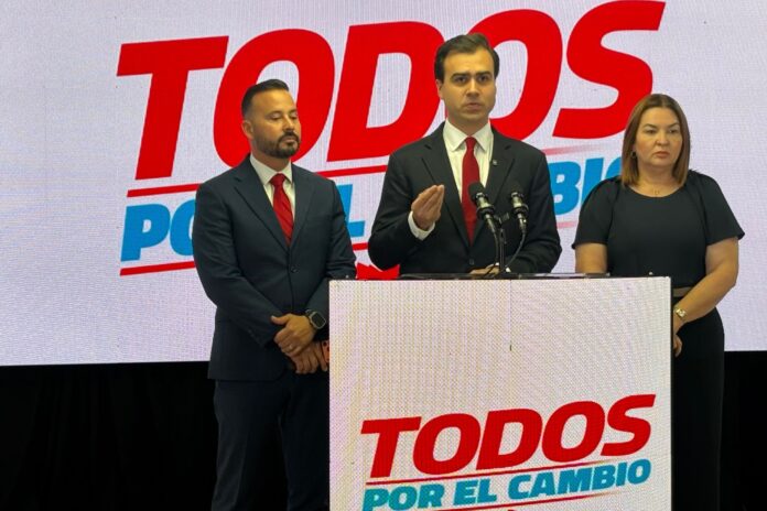 Pablo J Hernández radica para presidir el PPD