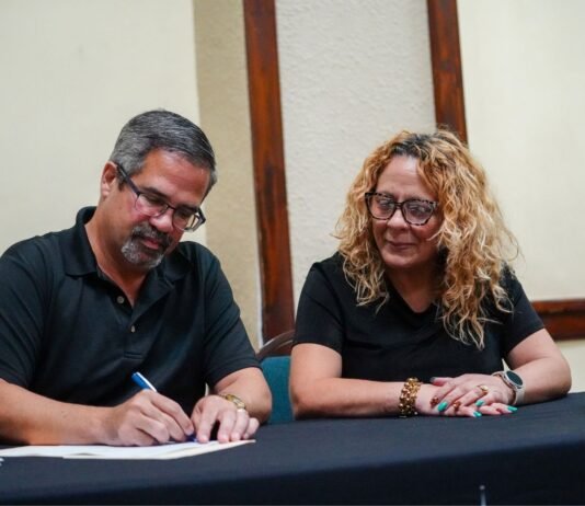 ACUERDO EN VEGA BAJA AMPLÍA INICIATIVAS SOBRE PREVENCIÓN DE OPIOIDES